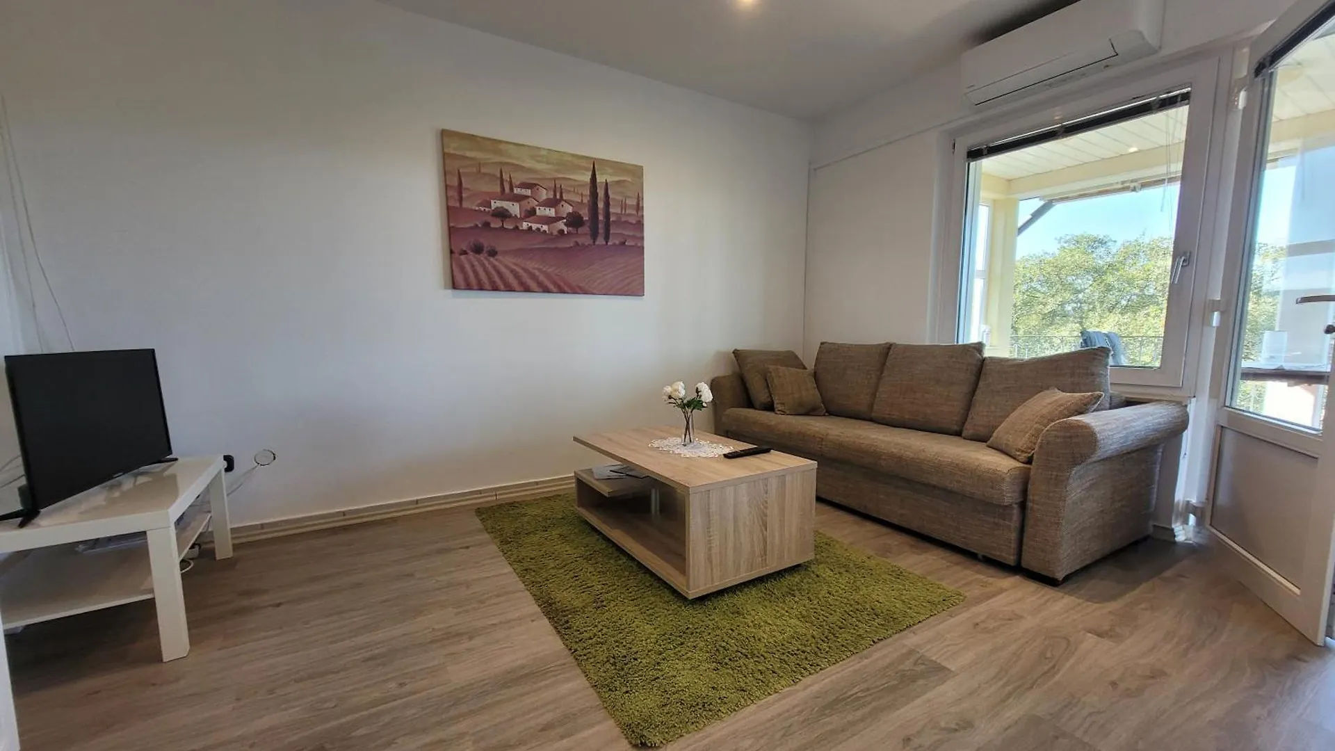 Apartmani Ljubica Malinska 0*,  Croatia