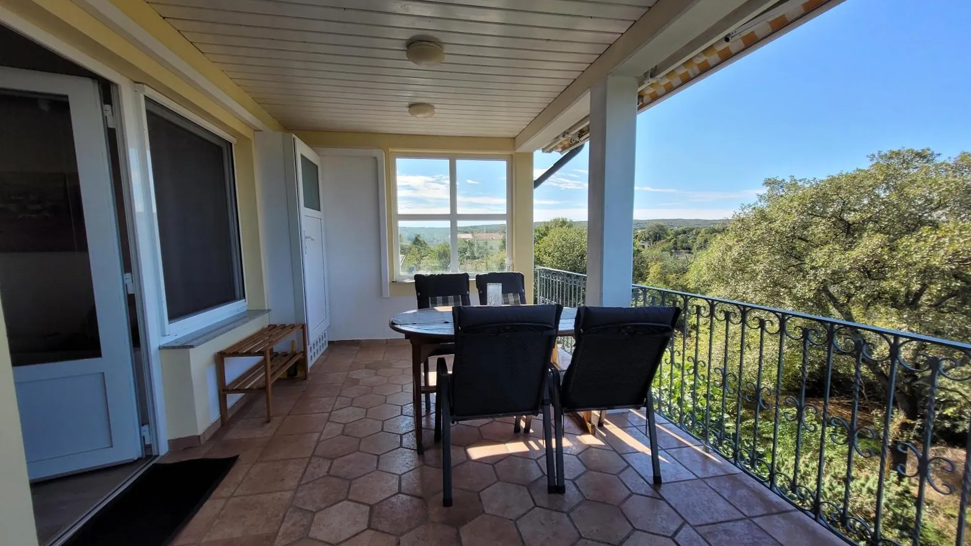 Apartmani Ljubica Malinska Apartment