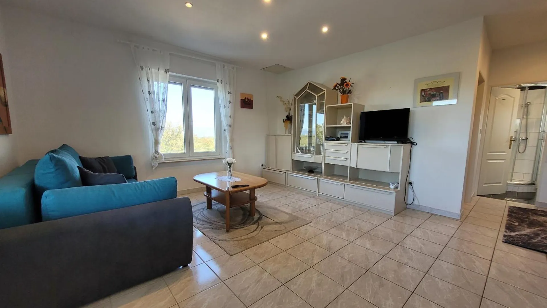 Apartmani Ljubica Malinska 0*,