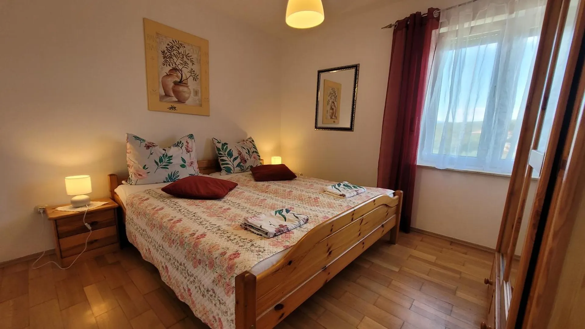 Apartmani Ljubica Malinska 0*,  Croatia